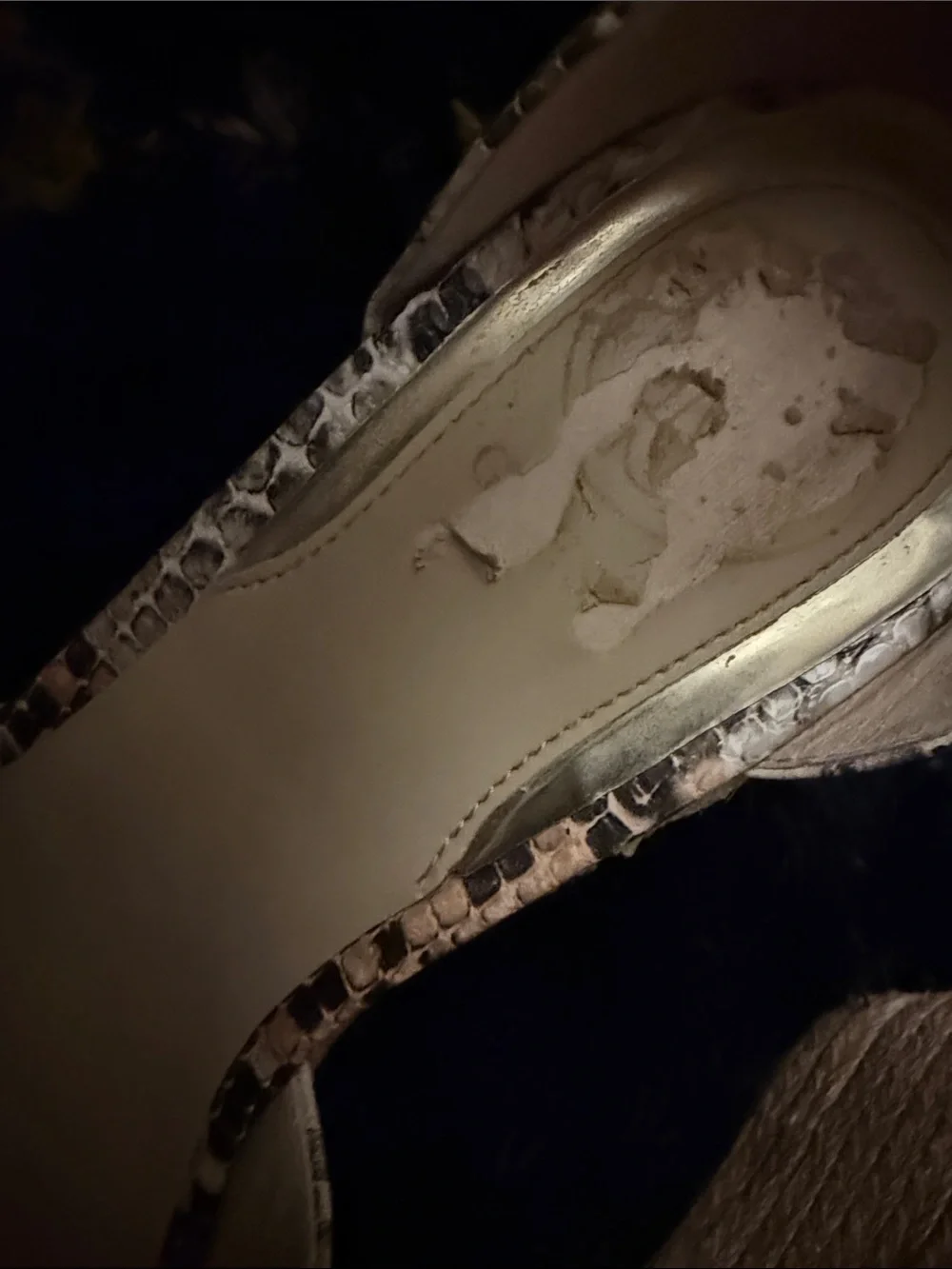 Guess wedge sandals